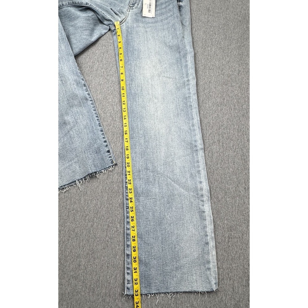Judy Blue Light Wash Wide Leg Jeans - Picture 7 of 16